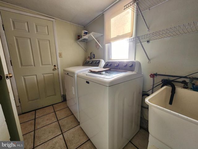 5895 FORT ASHBY RD, Keyser, WV 26726