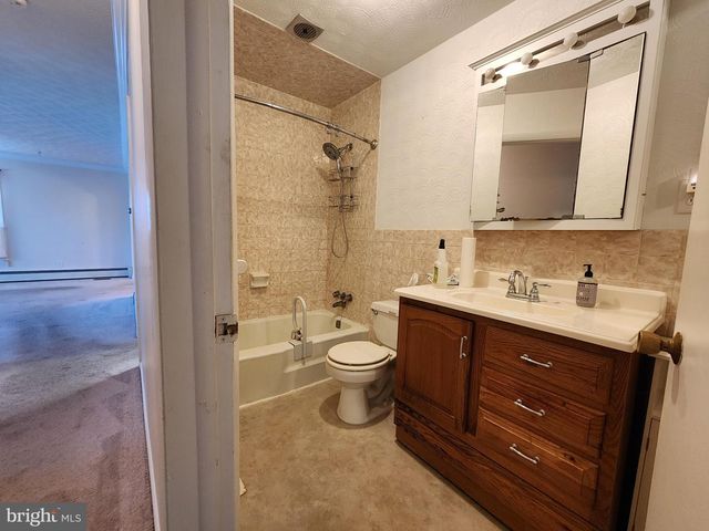 5895 FORT ASHBY RD, Keyser, WV 26726