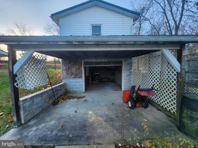 5895 FORT ASHBY RD, Keyser, WV 26726