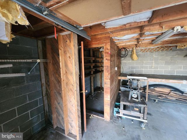 5895 FORT ASHBY RD, Keyser, WV 26726