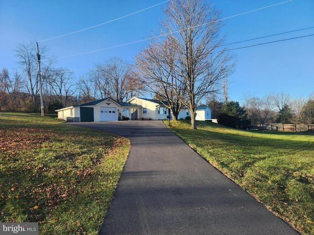 5895 FORT ASHBY RD, Keyser, WV 26726
