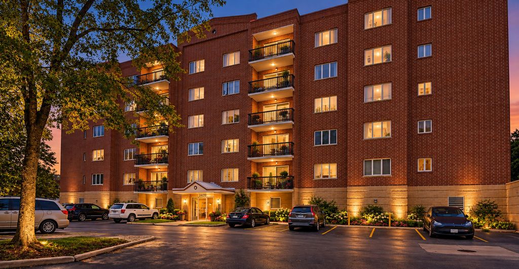 1470 JEFFERSON Street 308, Des Plaines, IL 60016 — exterior
