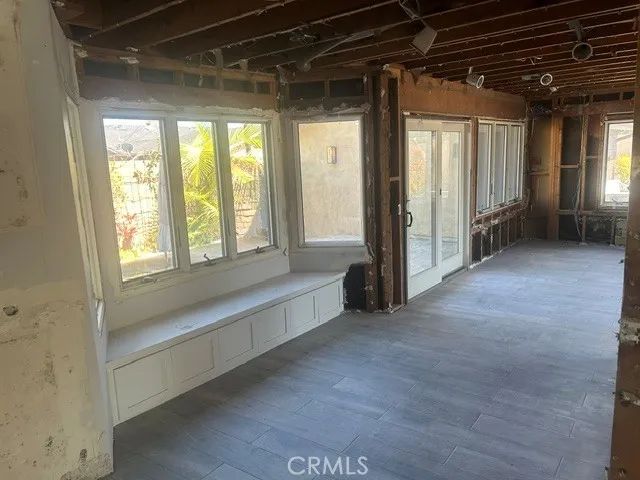 75 Adams Avenue, Huntington Beach, CA 92648