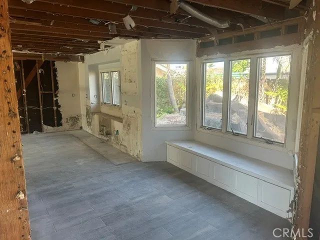 75 Adams Avenue, Huntington Beach, CA 92648