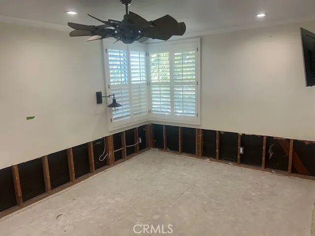 75 Adams Avenue, Huntington Beach, CA 92648