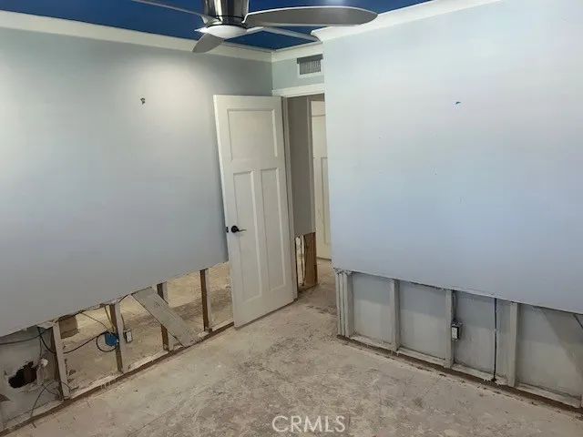 75 Adams Avenue, Huntington Beach, CA 92648