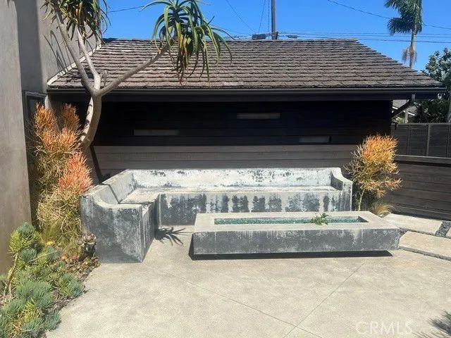 75 Adams Avenue, Huntington Beach, CA 92648