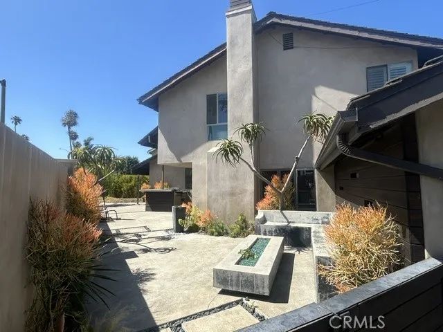 75 Adams Avenue, Huntington Beach, CA 92648