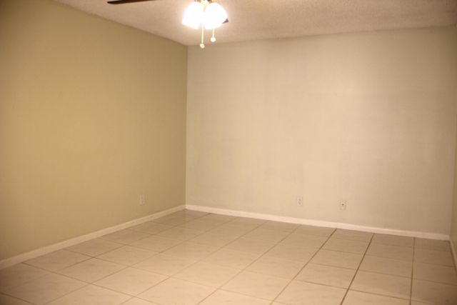 729 NW 29th Avenue, Delray Beach, FL 33445