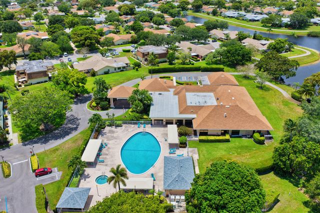729 NW 29th Avenue, Delray Beach, FL 33445