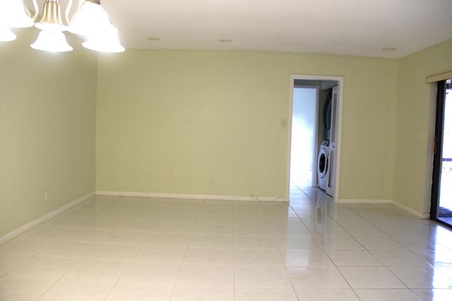 729 NW 29th Avenue, Delray Beach, FL 33445