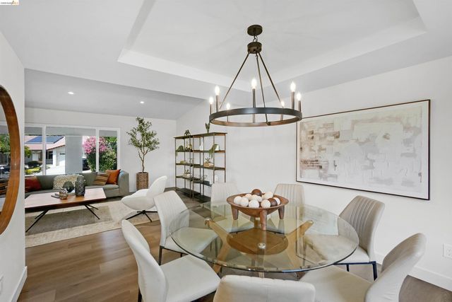 2704 Mohawk Cir, San Ramon, CA 94583