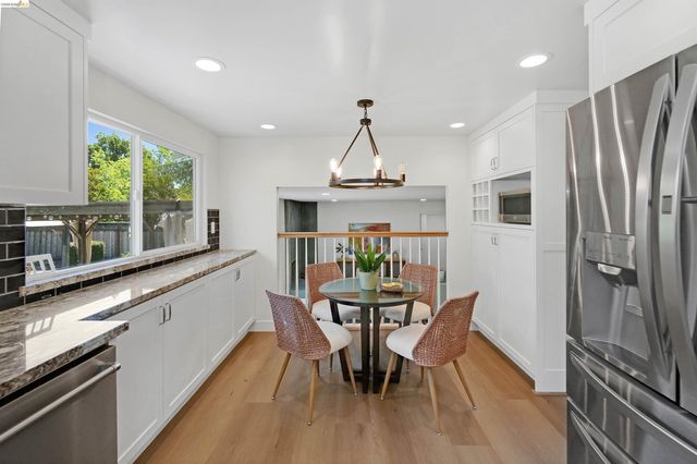 2704 Mohawk Cir, San Ramon, CA 94583