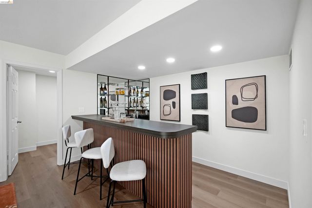2704 Mohawk Cir, San Ramon, CA 94583
