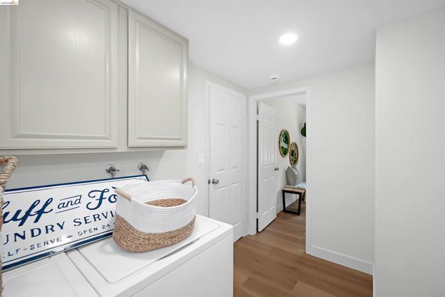 2704 Mohawk Cir, San Ramon, CA 94583