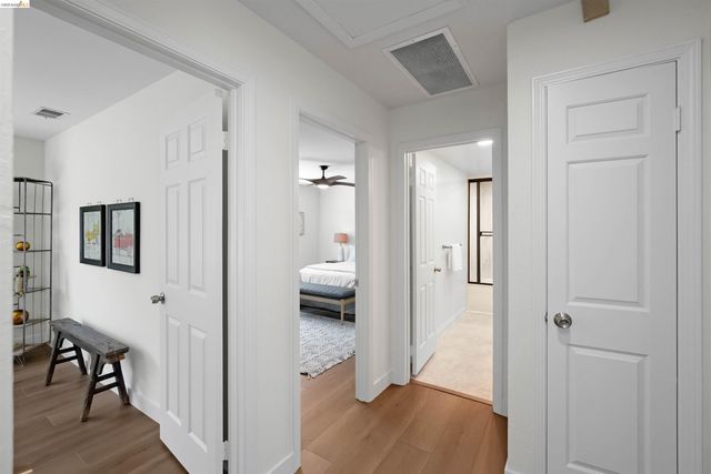 2704 Mohawk Cir, San Ramon, CA 94583