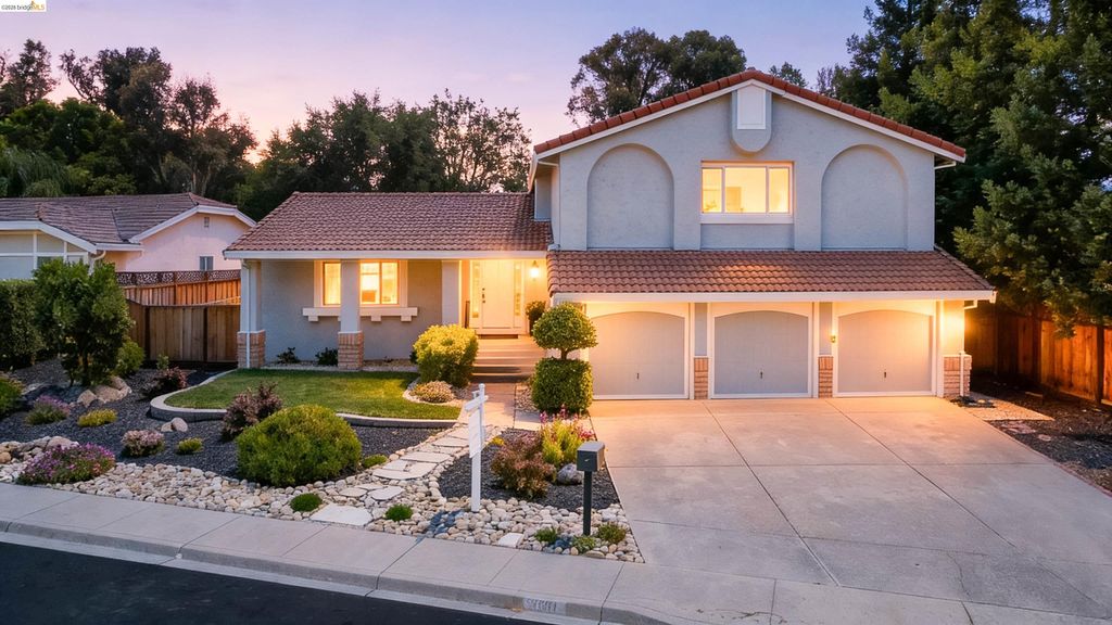 2704 Mohawk Cir, San Ramon, CA 94583