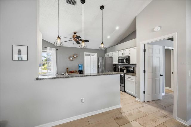 4851 HAMLETS GROVE DRIVE, Sarasota, FL 34235