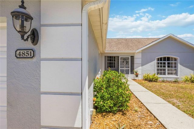 4851 HAMLETS GROVE DRIVE, Sarasota, FL 34235