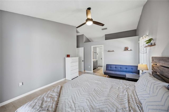 4851 HAMLETS GROVE DRIVE, Sarasota, FL 34235