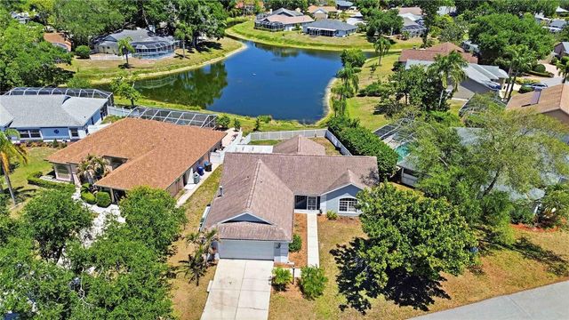 4851 HAMLETS GROVE DRIVE, Sarasota, FL 34235