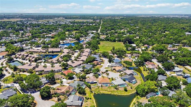 4851 HAMLETS GROVE DRIVE, Sarasota, FL 34235