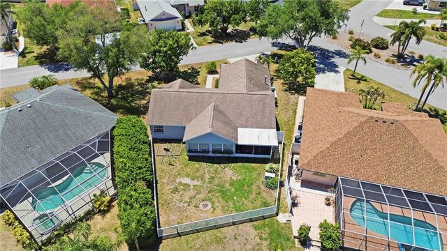 4851 HAMLETS GROVE DRIVE, Sarasota, FL 34235