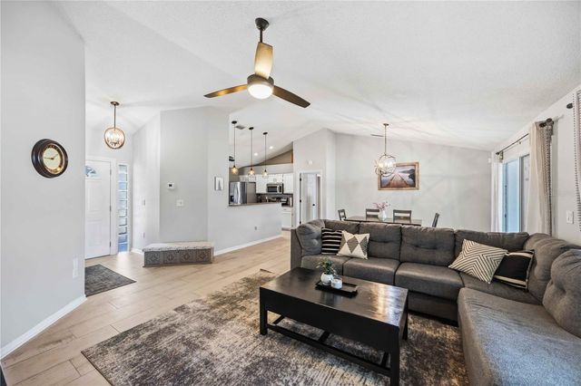 4851 HAMLETS GROVE DRIVE, Sarasota, FL 34235