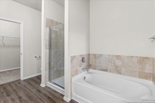 2438 Key Hole View, Converse, TX 78109