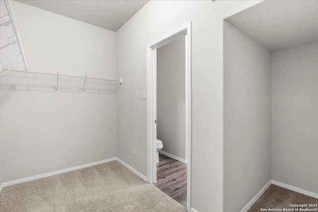 2438 Key Hole View, Converse, TX 78109
