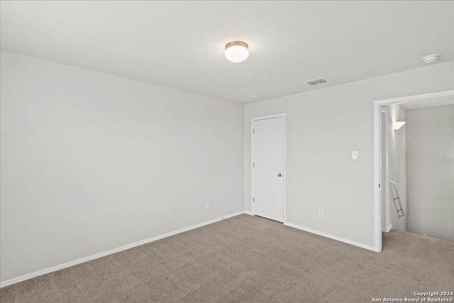 2438 Key Hole View, Converse, TX 78109