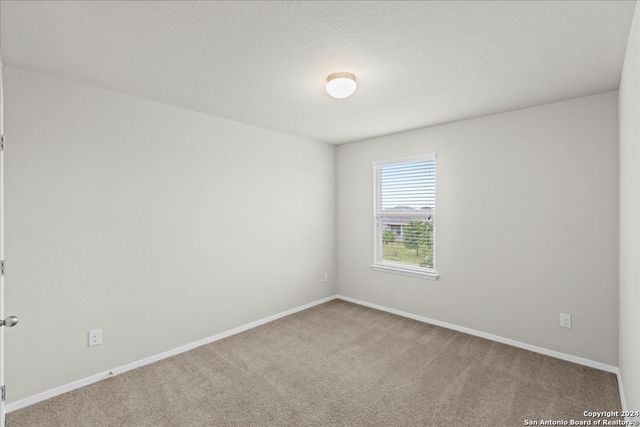 2438 Key Hole View, Converse, TX 78109