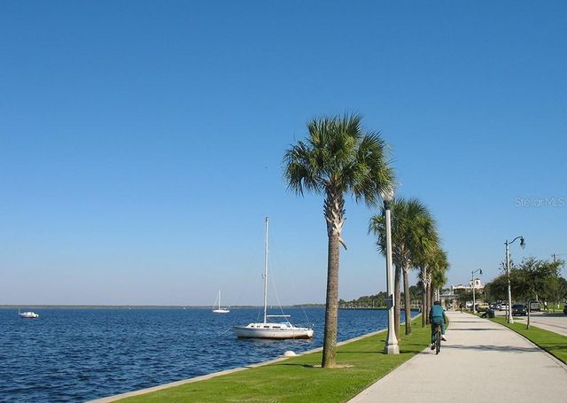 3375 S MELLONVILLE AVE, Sanford, FL 32773