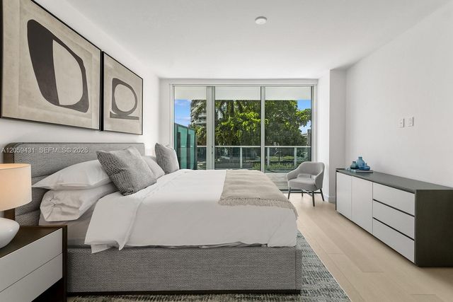 9221 E Bay Harbor Drive 212, Bay Harbor Islands, FL 33154
