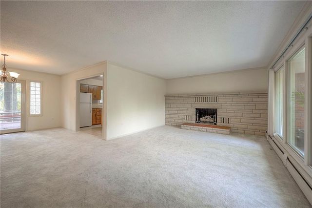 4036 Shrine Park Road, Leavenworth, KS 66048