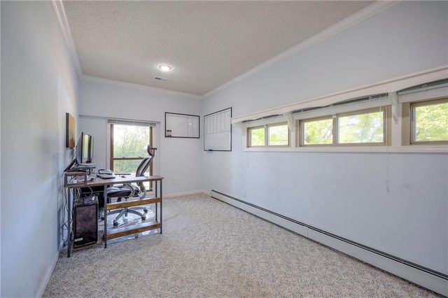 4036 Shrine Park Road, Leavenworth, KS 66048