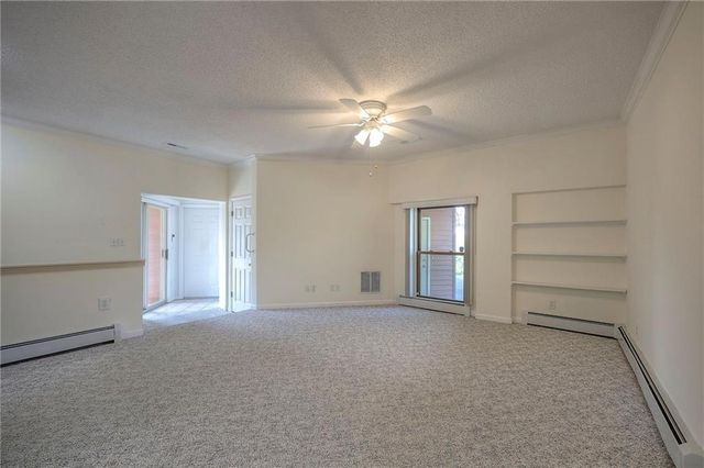 4036 Shrine Park Road, Leavenworth, KS 66048