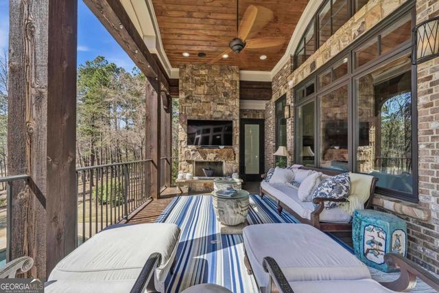 1090 Jones Bluff Court, Greensboro, GA 30642