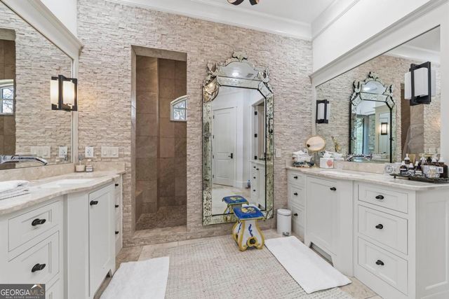 1090 Jones Bluff Court, Greensboro, GA 30642