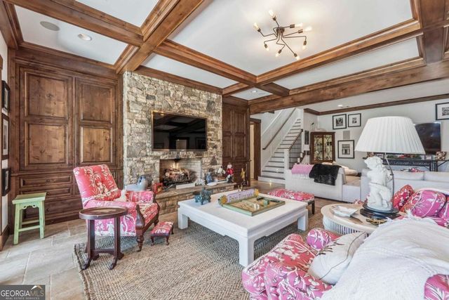 1090 Jones Bluff Court, Greensboro, GA 30642