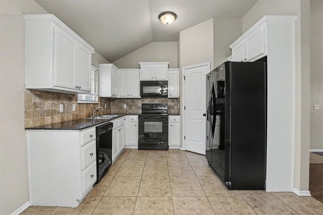 2420 NW 198th Street, Edmond, OK 73012