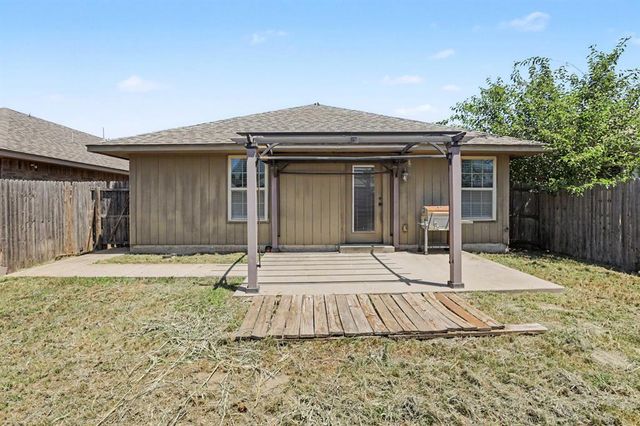 2420 NW 198th Street, Edmond, OK 73012