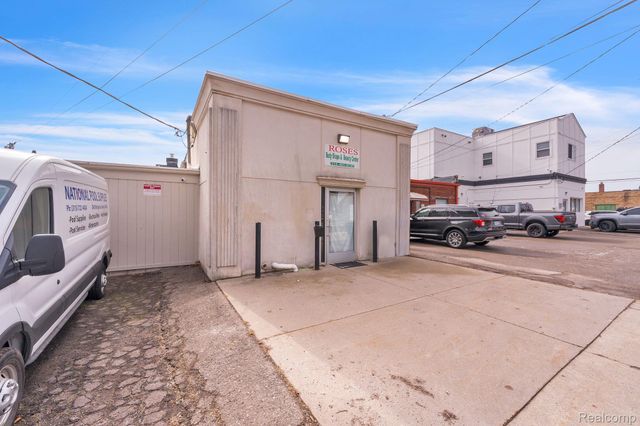 24432 Michigan Avenue, Dearborn, MI 48124