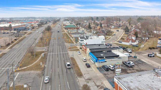 24432 Michigan Avenue, Dearborn, MI 48124