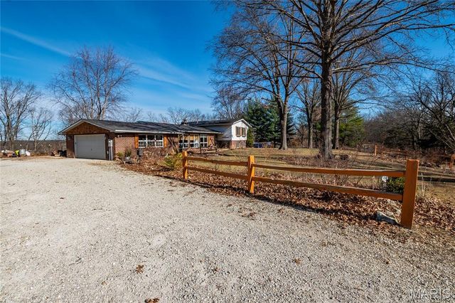 2131 Oakshire Farm, Unincorporated, MO 63084