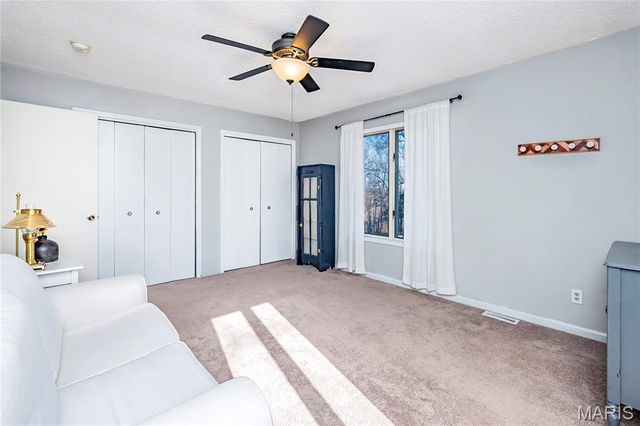 2131 Oakshire Farm, Unincorporated, MO 63084