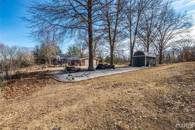 2131 Oakshire Farm, Unincorporated, MO 63084