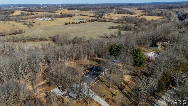 2131 Oakshire Farm, Unincorporated, MO 63084