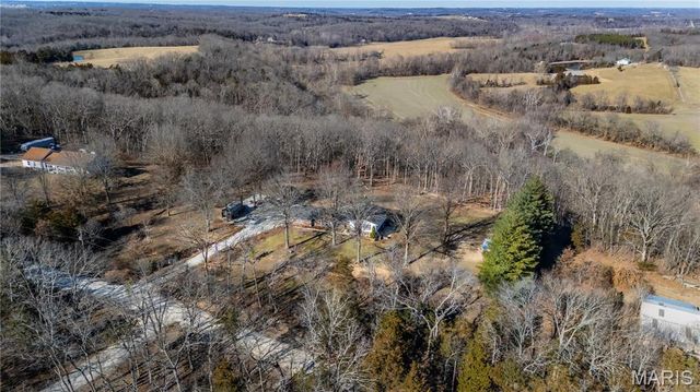 2131 Oakshire Farm, Unincorporated, MO 63084