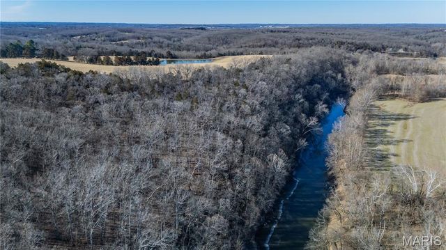 2131 Oakshire Farm, Unincorporated, MO 63084